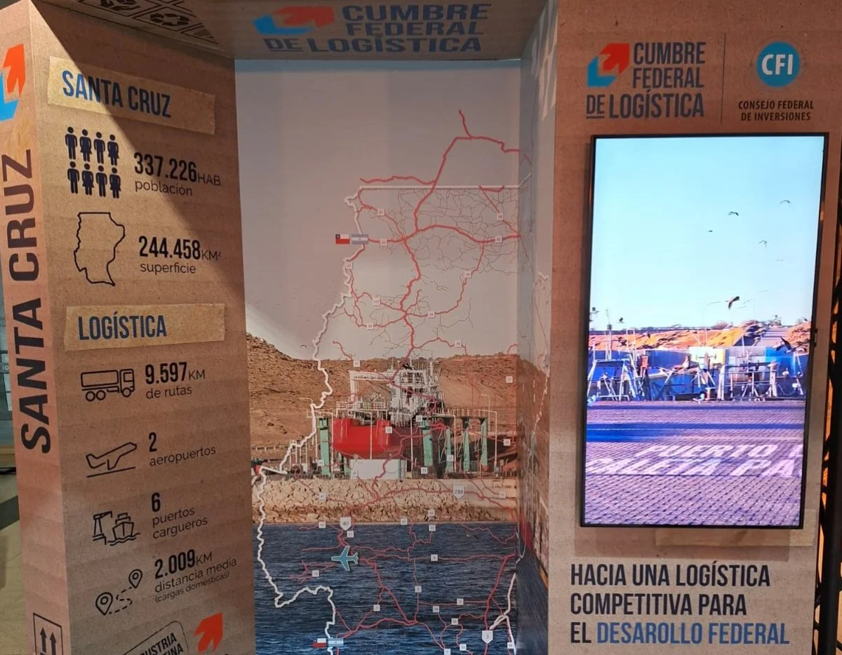 Cumbre_log__stica_Santa_Cruz