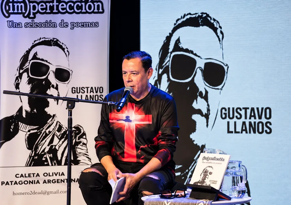 Gustavo Llanos