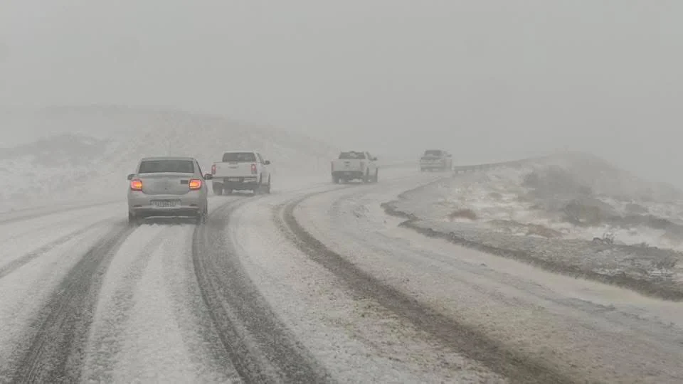 1c3fc6c1-e2fe-4b8c-96c4-340585ae8aad